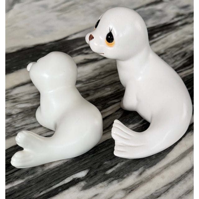Ceramic Vintage Oxford Maritime Seal Figures - A Pair For Sale - Image 7 of 18