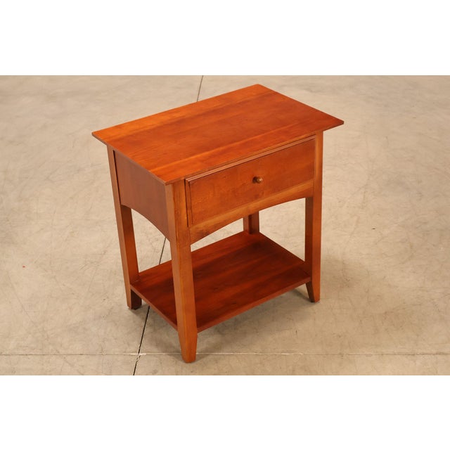 Thomasville Thomasville 'Impressions' Mission Style Pair of Cherry Nightstands For Sale - Image 4 of 18
