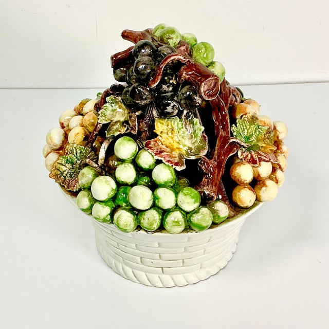 1950s Vintage Majolica Italian Hollywood Regency Grape Clusters Topiary. For Sale - Image 6 of 18