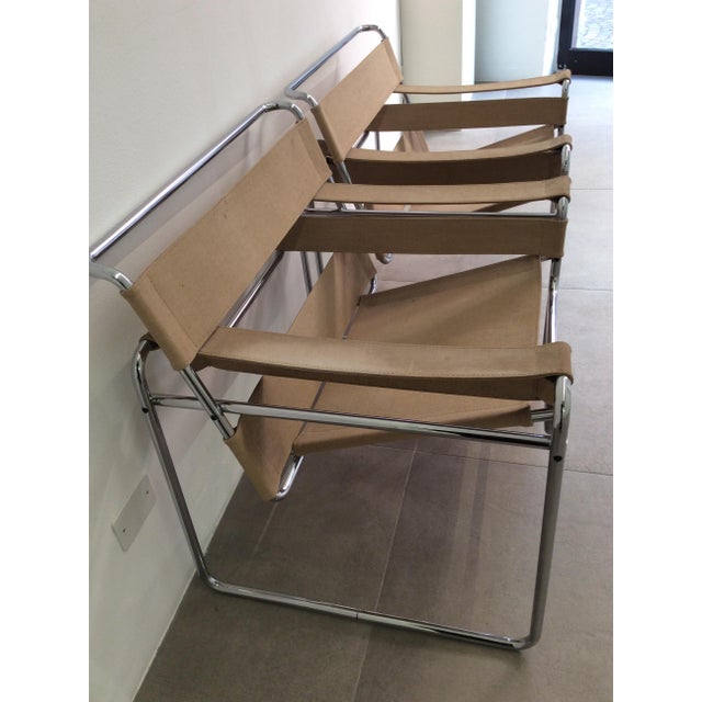 Wassily Armchairs by Marcel Breuer for Gavina, Set of 2 For Sale - Image 10 of 17