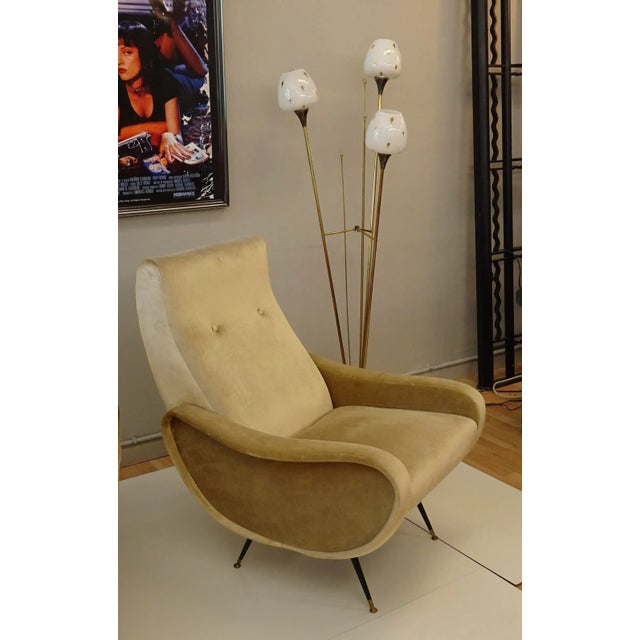 1960s Pair of Zanusso Lady Chairs Pair Gold Beige Velvet For Sale - Image 10 of 12