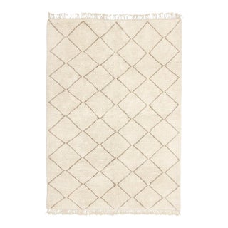 Classic Diamond Lattice Hand-Knotted Wool Rug | 9'6" X 6'7" | One of a Kind For Sale
