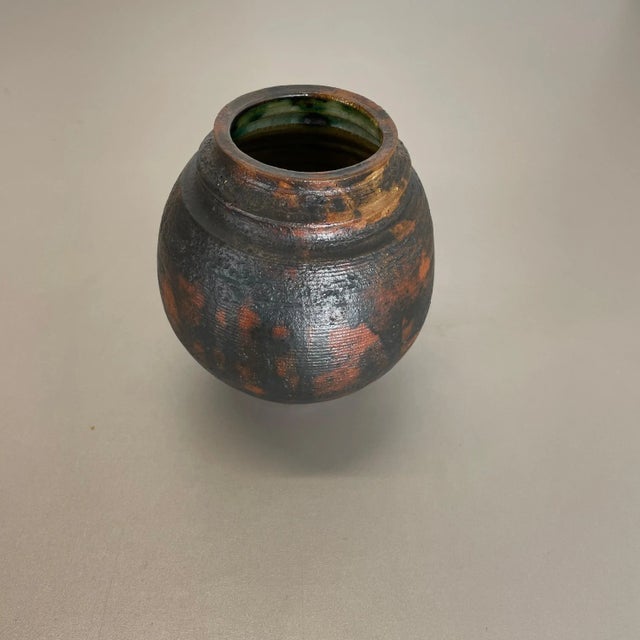 Abstract Ceramic Studio Pottery Vase by Gerhard Liebenthron, Germany, 1970s For Sale - Image 4 of 18