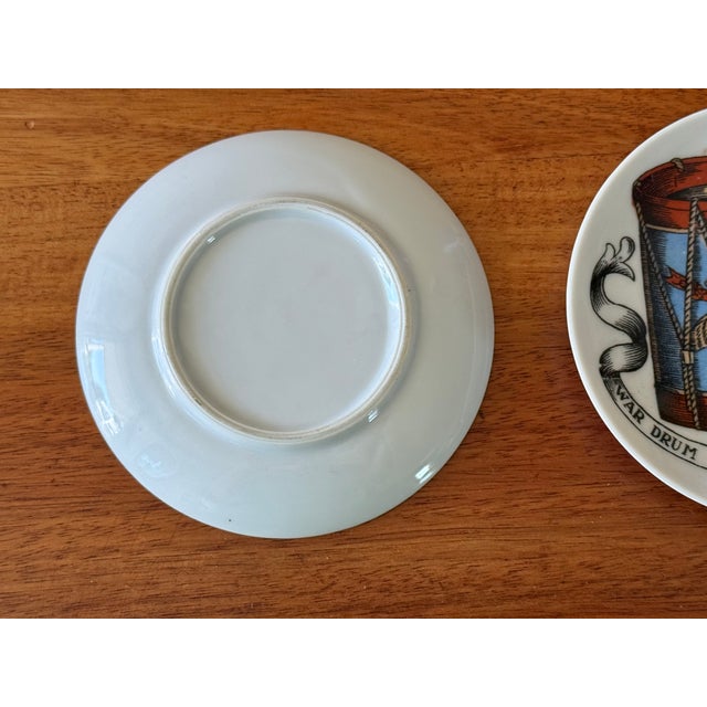 Late 20th Century Late 20th Century Small Decorative Americana Ceramic Coasters, a Pair For Sale - Image 5 of 6