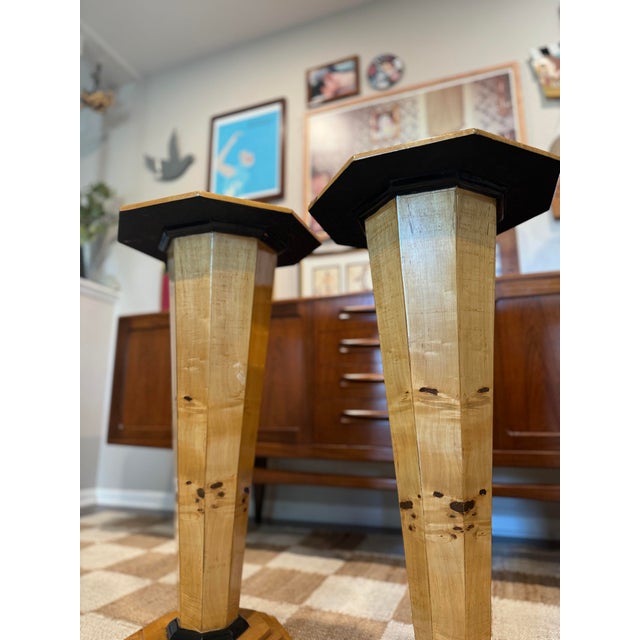 A Set of Art Deco Style Pedestals. The Top Is in the Shape of an Octagon. For Sale - Image 11 of 11