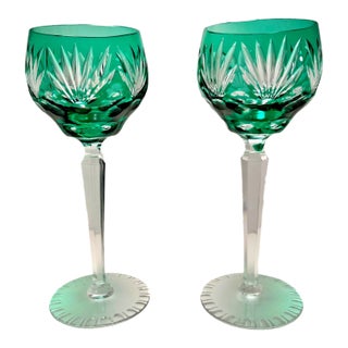 1970s Set of 2 Caroline Emerald Green Cased Cut to Clear Crysyal Vintage Wine Goblets For Sale