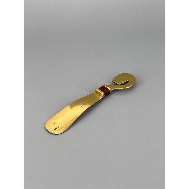 Shoehorn and Brush in Brass by Etienne Aigner, 1970s, Set of 2 For Sale - Image 6 of 14