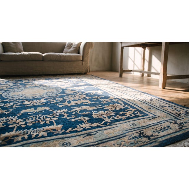 Textile Mid-19th Century W. Chinese Ningxia Carpet ( 6'9" x 9'6" - 205 x 290 ) For Sale - Image 7 of 8