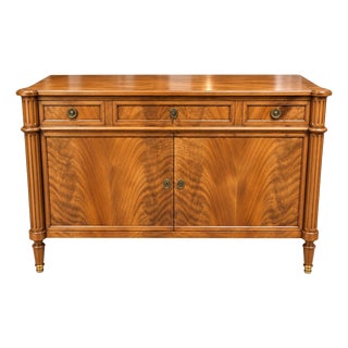 Early 20th Century Louis XVI Sideboard in Walnut and Veneer For Sale