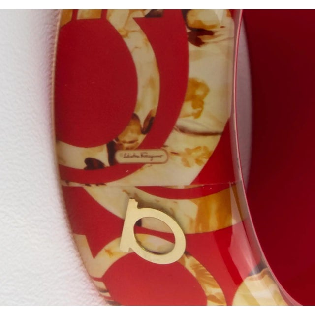 2000 - 2009 Salvatore Ferragamo Red Acrylic Lucite Bracelet Bangle with Faux-Wood Texture For Sale - Image 5 of 14