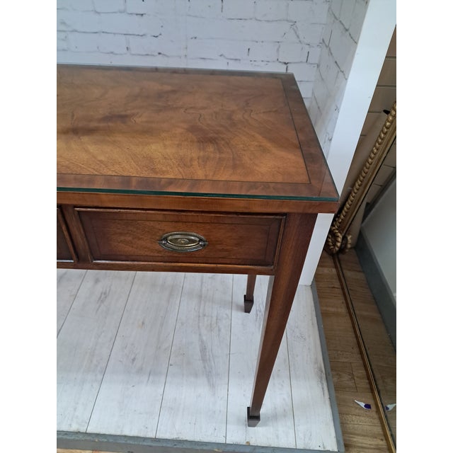 Vintage Mahogany Writing Desk from Bevan Funnell Ltd., 1980s For Sale - Image 11 of 18