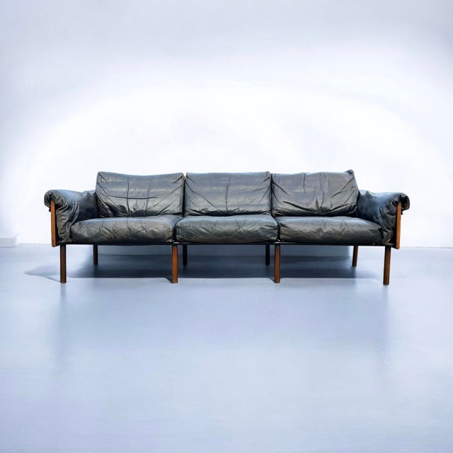 1960s Ateljee Sofa and Armchair in Oak and Leather by Yrjö Kukkapuro for Haimi, 1960s, Set of 2 For Sale - Image 5 of 12