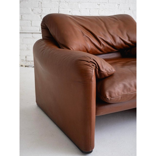 1970s "Maralunga" Lounge Chair by Vico Magistretti for Cassina For Sale - Image 5 of 11