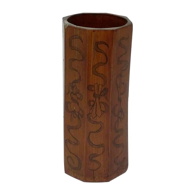 1900 - 1909 Bamboo Octagon Shaped Chinese Scholar Brush Holder For Sale - Image 5 of 11