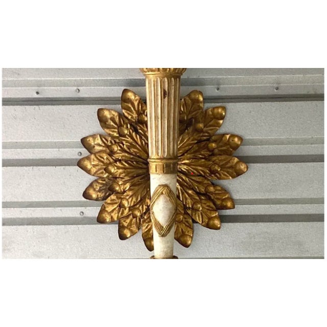 Vintage Neoclassical Gilt Flower Wall Lamp For Sale - Image 10 of 12