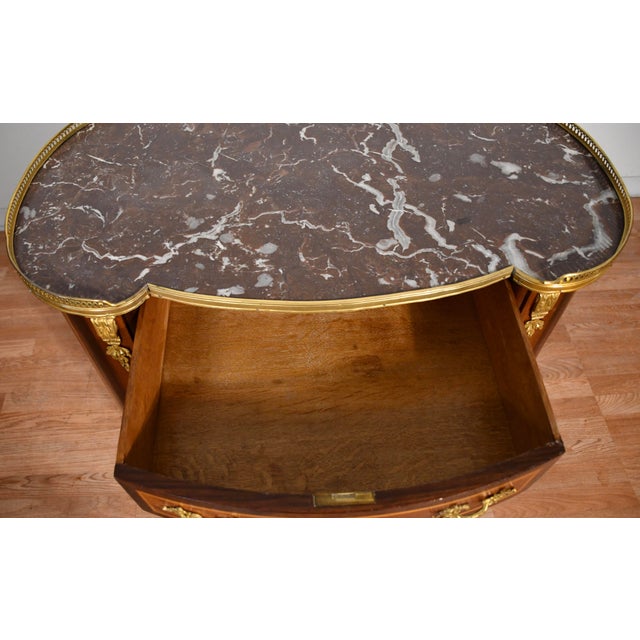1900s Antique French Louis XV Walnut Satinwood Inlay & Marble Top Commode For Sale - Image 12 of 13