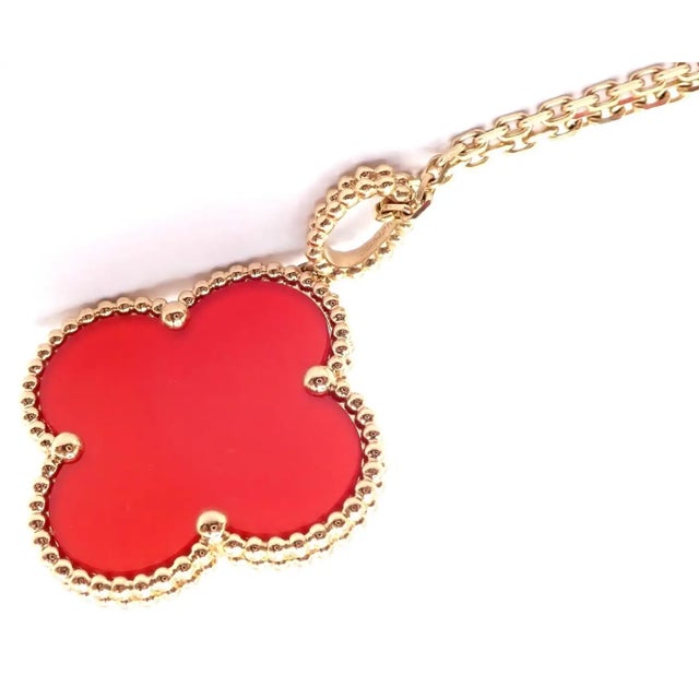 Metal Van Cleef & Arpels Magic Alhambra Carnelian Pendant Long Rose Gold Necklace For Sale - Image 7 of 13
