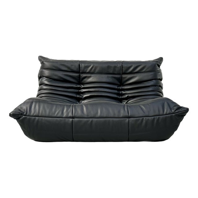French Togo 2-Seater Sofa in Black Leather attributed to Michel Ducaroy for Ligne Roset, 1970s For Sale