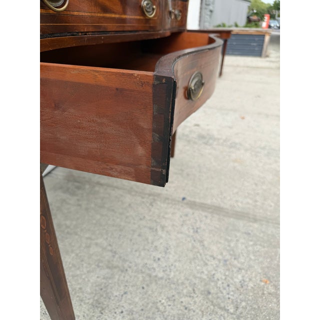 Vintage Federal Hepplewhite Style Inlaid Mahogany Serpentine Sideboard For Sale - Image 10 of 12