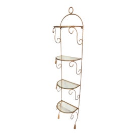 Example of Dorothy Draper Shelving