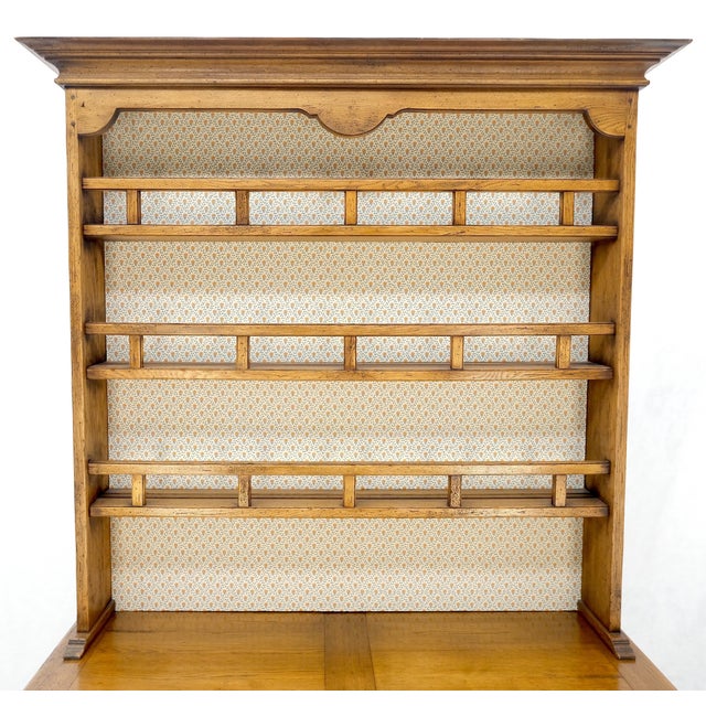 Solid Oak Country French Pegged Joints 2 Part Dovetails Drawers Cupboard For Sale - Image 12 of 12