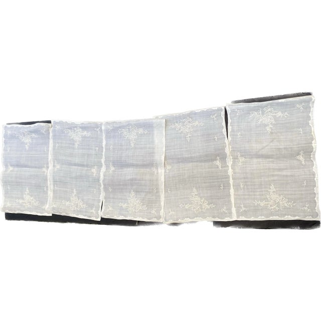 Linen Vintage Linen Rose Embroidered Crochet Placemats- Set of 15 For Sale - Image 8 of 12