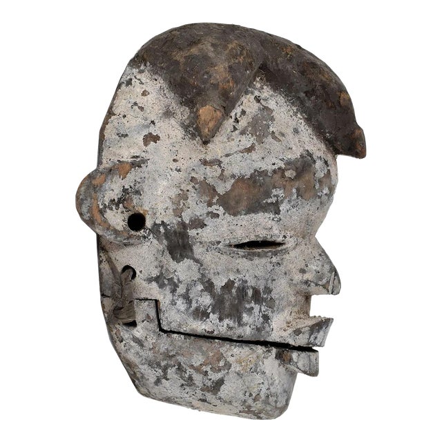 Early 20th Century Ogoni Wood Mask with Articulating Mouth Nigeria For Sale