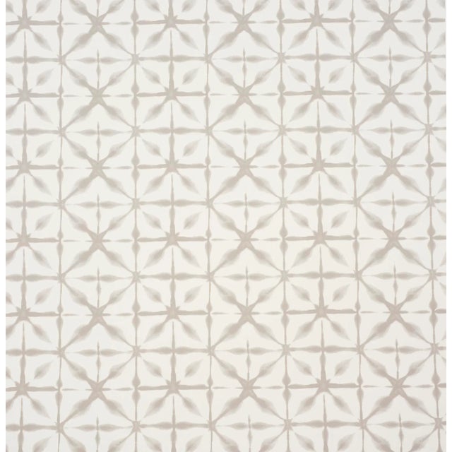 This listing is for a wallpaper sample only. If you'd like to purchase this wallpaper, please click here:...