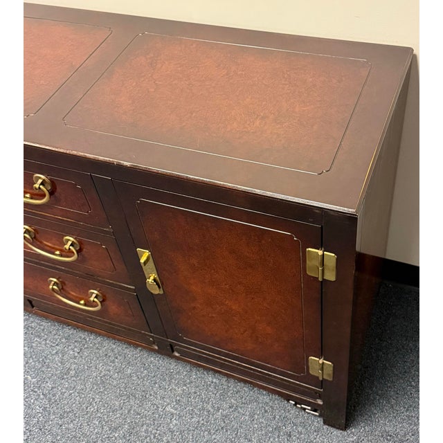 Brown White Fine Furniture Mahogany & Burl Mandarin Ming Chinoiserie Credenza For Sale - Image 8 of 12