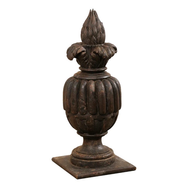 Italian 19th Century Urn Carved Finial For Sale