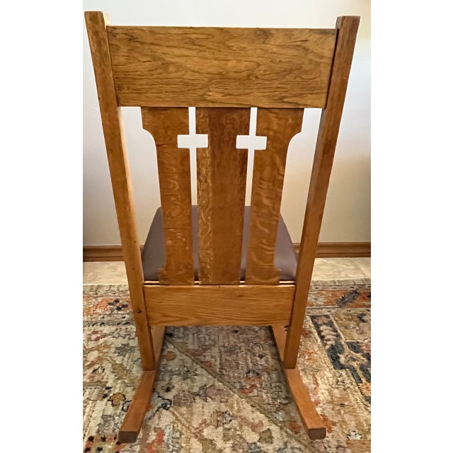 Stickley Brothers Rare Vintage Arts & Crafts Period Sewing Rocker C. 1900-1920 For Sale - Image 4 of 10