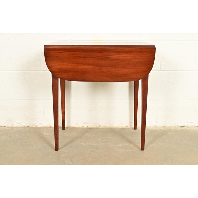 Henkel Harris Georgian Solid Cherry Wood Drop Leaf Pembroke Side Table For Sale - Image 12 of 15