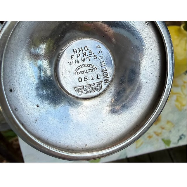 Silver Vintage Sugar Bowl & Creamer | Sheffield Design 0611 For Sale - Image 8 of 10