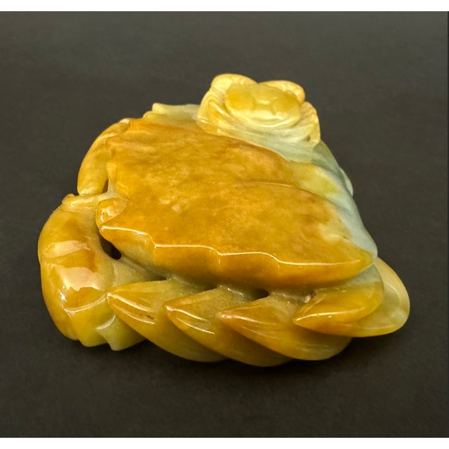 Early 20th Century Jade Mother & Child Crab For Sale - Image 4 of 6