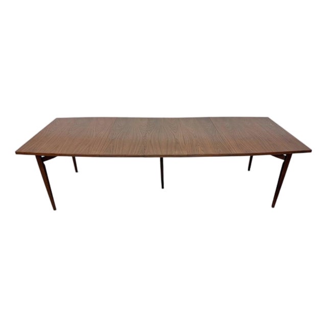 Mid-Century Modern Banquet Size Walnut Dining Table For Sale
