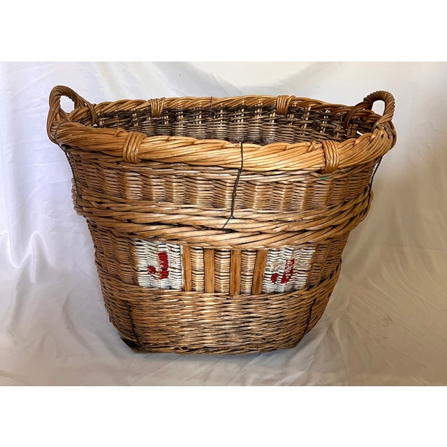 Early 20th Century Large Antique French Wicker Champagne Harvest Basket For Sale - Image 5 of 18