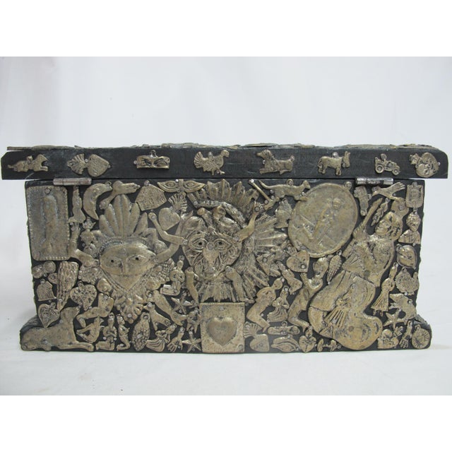 Mexican Estela Ogazon Exceptional Milagros Wood Charm Mexico Folk Art Box For Sale - Image 3 of 17