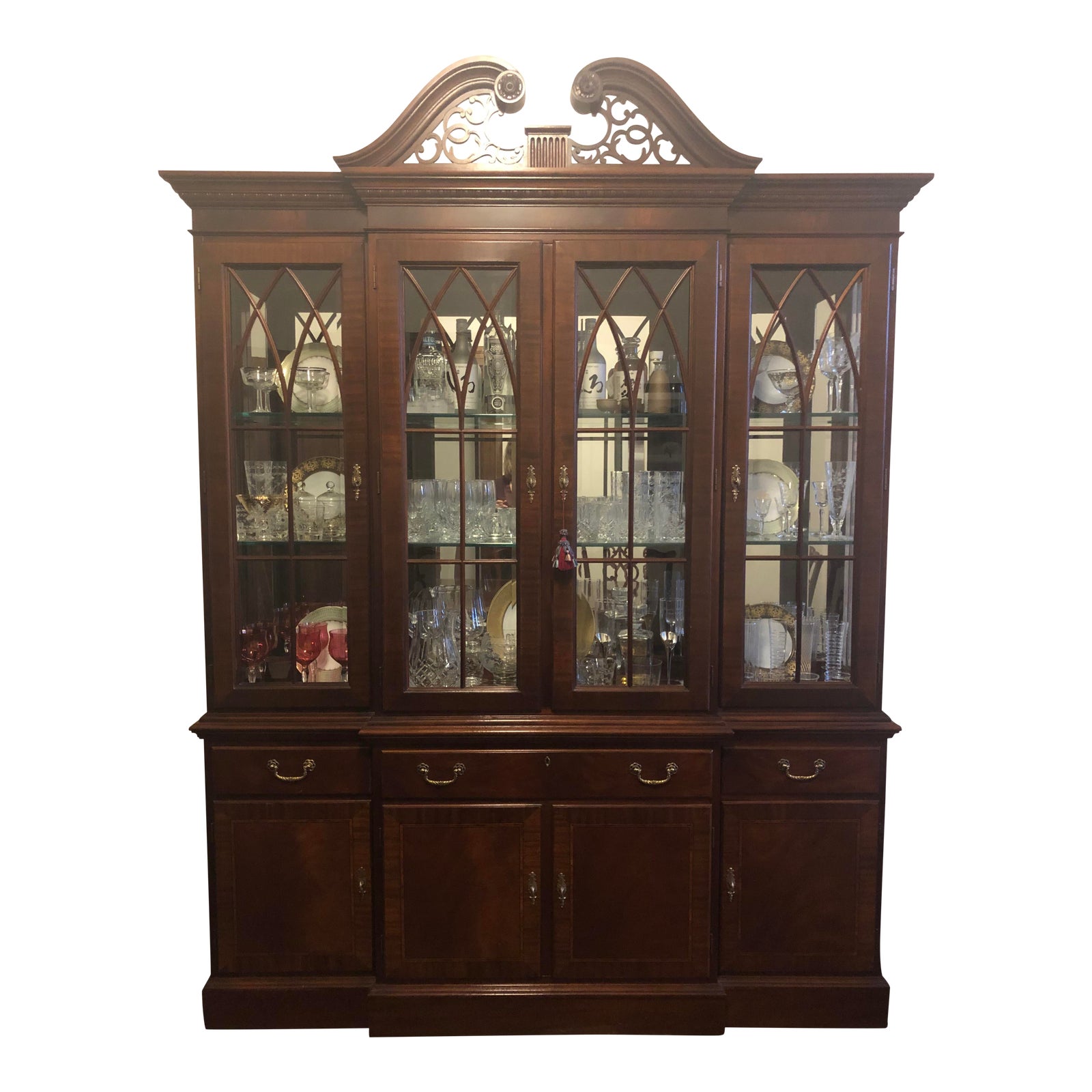 Ethan Allen Mahogany 18th Century Classics Collection Dining Room