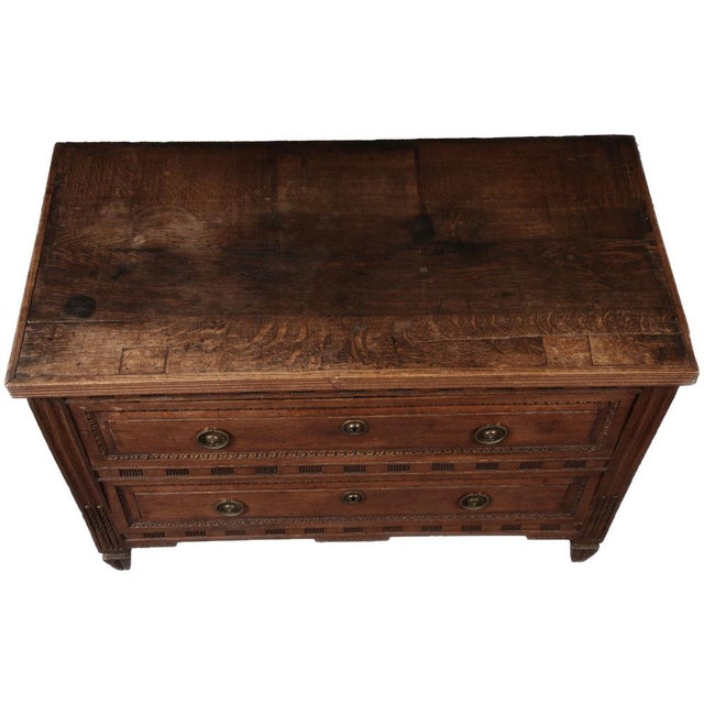 Baroque Chest of Drawers in Oak, 1780s For Sale - Image 4 of 18
