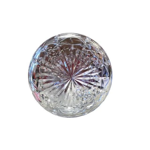 Early 20th Century Petite Cut Crystal Bell-Bottom Decanter With Sterling Silver Collar For Sale In Austin - Image 6 of 6