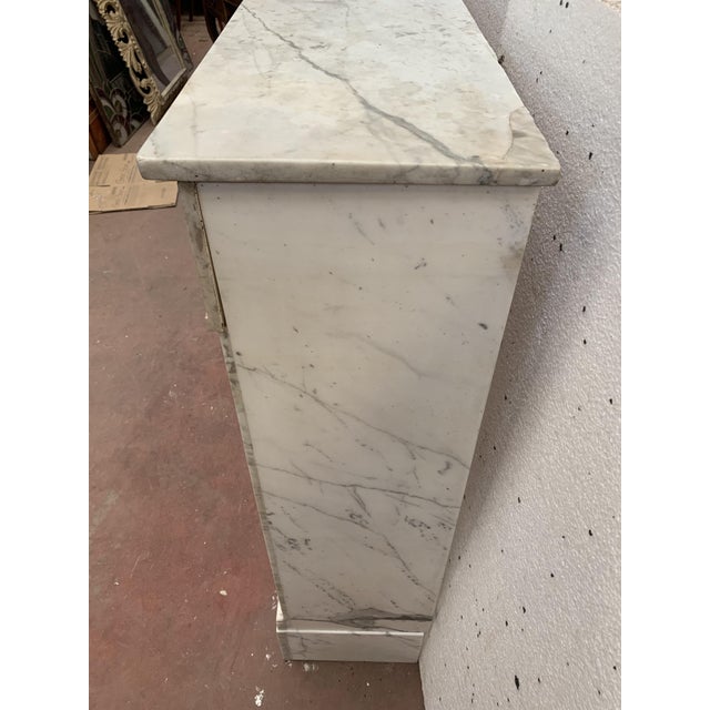 Stone 19th Century Louis XVI Fireplace in White Carrara Marble For Sale - Image 7 of 13