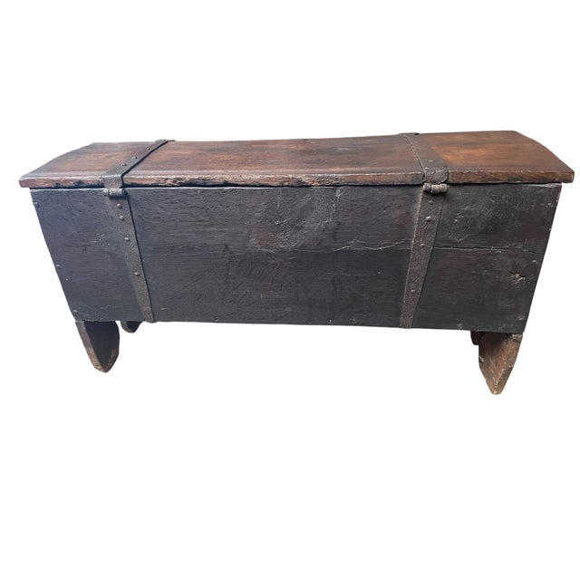 1920s Vintage Oak Chest with Arches and Line Decoration, 1920s For Sale - Image 5 of 8