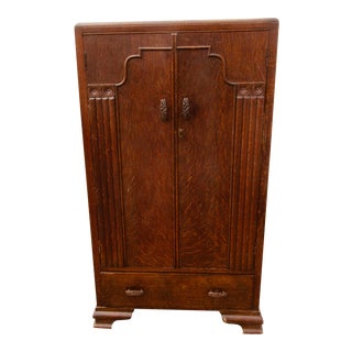 Early 20th Century English Oak Art Deco Armoire/Chifferobe For Sale
