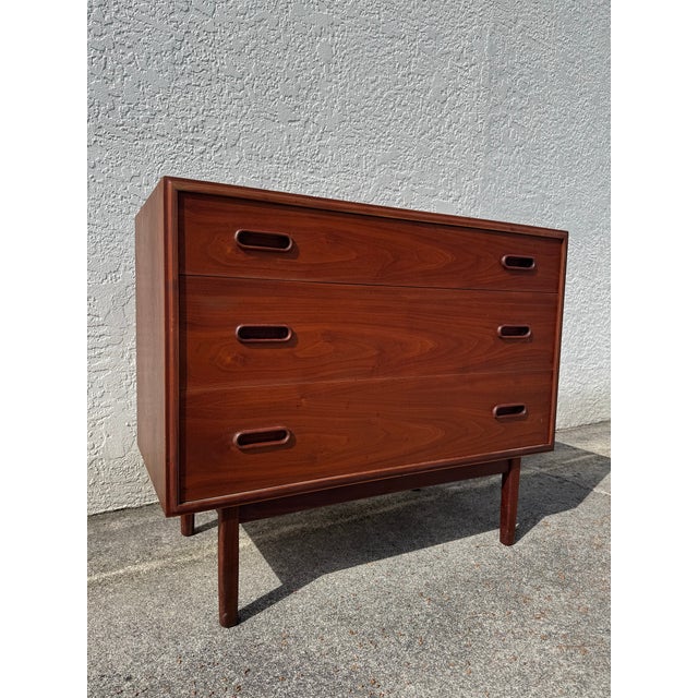 1960s Jack Cartwright for Founders Mid Century Modern Danish Style 3 Drawer Chest of Drawers, Attributed For Sale - Image 9 of 11