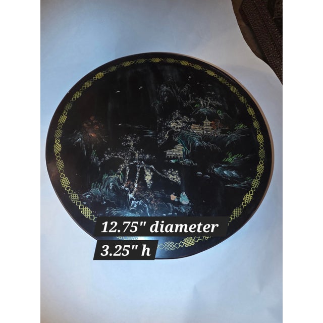 Early 20th Century Japanese Lacquered Storage Box For Sale - Image 10 of 17