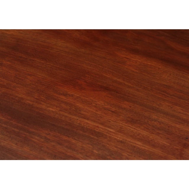 Large Antique Extendable Twin Pedestal Dining Table in Mahogany, 1800s For Sale - Image 6 of 11