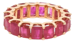Natural 8.33 cts ruby band ring in 18k gold