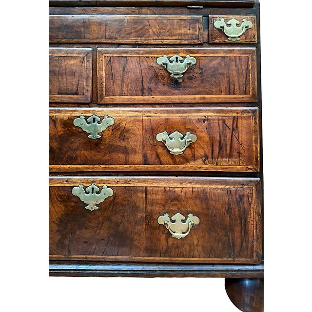 Early 18th-Century Queen Anne/Georgian Walnut Slant-Front Bureau-Desk For Sale - Image 10 of 16