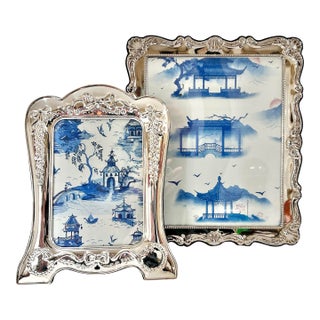 Vintage Towle Silverplate Ribbon & Garland Picture Frames – Set of 2 Neoclassical Tabletop Frames For Sale