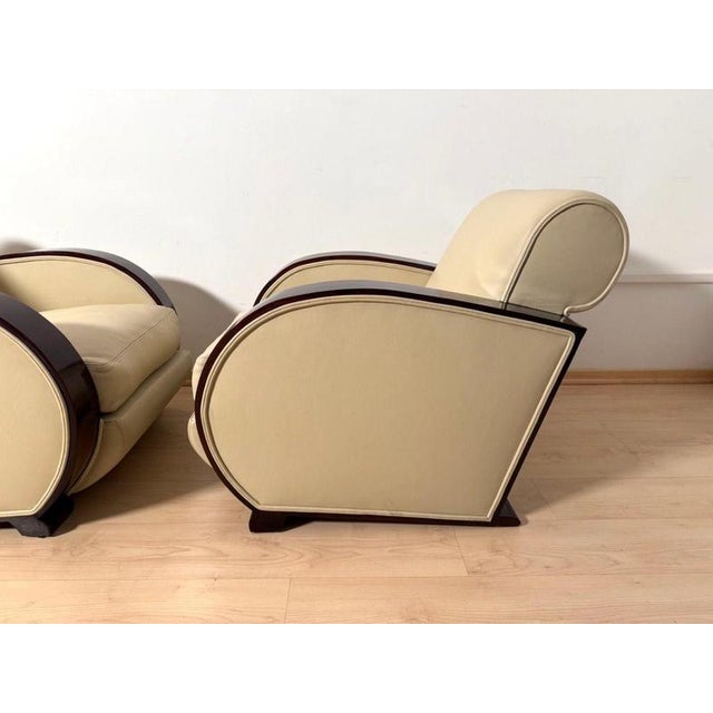 Cream Art Deco Club Chairs in Cream Leather and Lacquered Wood, 1930 For Sale - Image 8 of 18